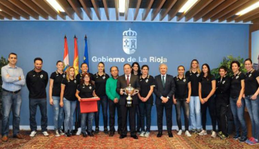 Naturhouse Ciudad de Logroño presenta la Supercopa 