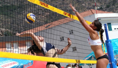 La emoción continúa en el Campeonato de España de Voley Playa Cadete