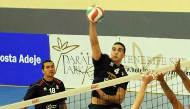  El central Andrés Hernández, segunda incorporación del Fundación Cajasol Juvasa Voley 