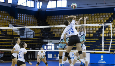 El CV Gran Canaria B se impone y da un golpe sobre la mesa