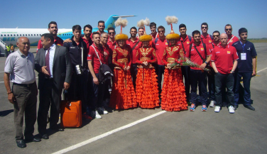 España llega a Taraz con las maletas llenas de ilusión para el debut en Liga Mundial