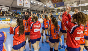 Emevé supera a Xátiva Voleibol y disputará la final ante Madrid Chamberí