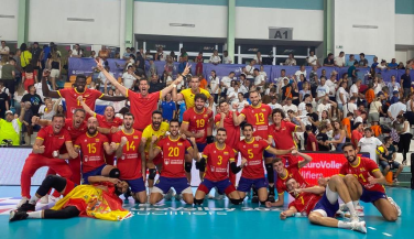 Los RedLynxes derrotan a Eslovaquia y logran billete directo para el #EuroVolleyM