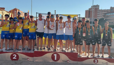 ADESA 80 campeón de España Infantil | Vóley Playa
