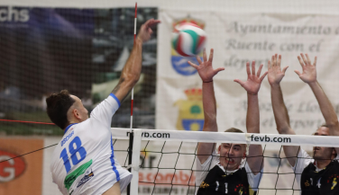 Voley Textil Santanderina afianza el liderato con un triunfo sobre VP Madrid por la vía rápida