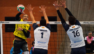 UPV Léleman Conqueridor se impone a CV Palma con remontada