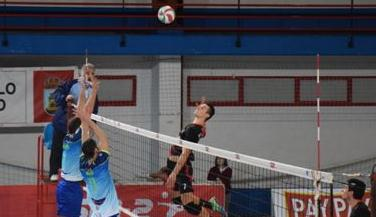 Dolorosa derrota del Club Vigo Voleibol ante cvleganes.com 