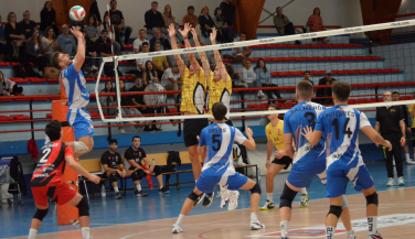 Fin de semana de victoria doble para Club Voleibol Vigo