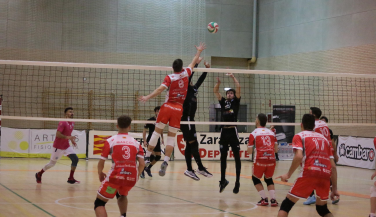 Club Voleibol Zaragoza cayó frente a UD Ibiza Volley en un agónico partido resuelto en cinco sets