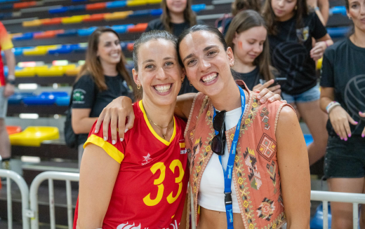 Temporada 3. Little Talks. Mujer y voleibol | Capítulo II | Ana Escamilla 