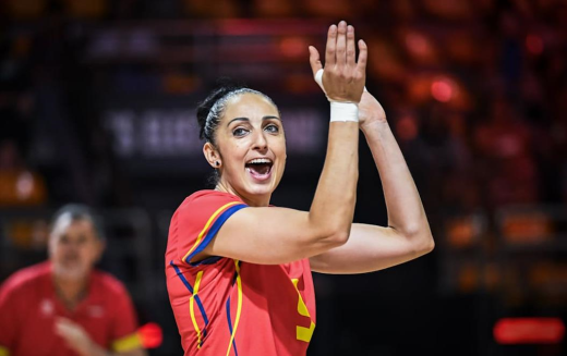 Patricia Aranda y Miguel Ángel de Amo, mejores jugadores del año en la Gala Anual 2025 de la RFEVB 