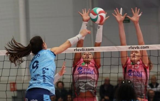 El Kiele roza la victoria pero vuelve a ceder en el tie break ante CV Melilla